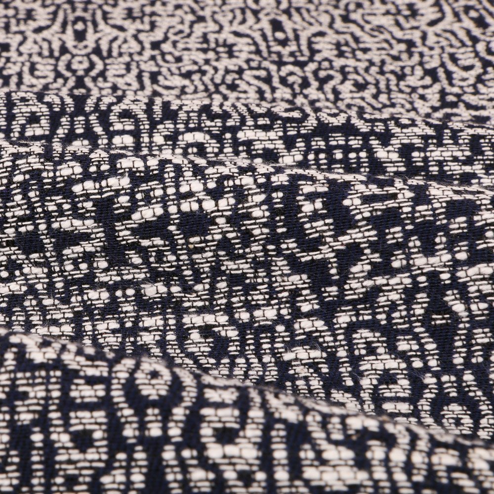 Tissu Gianni Jacquard Marine Ethnique Blanc