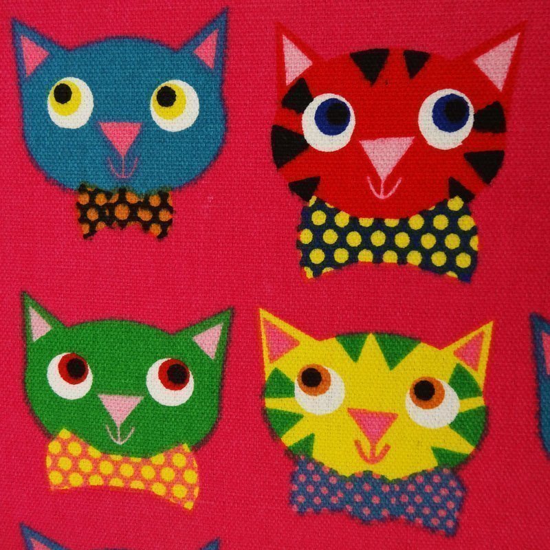 Tissu Toile Coton Fuschia Chats Multi