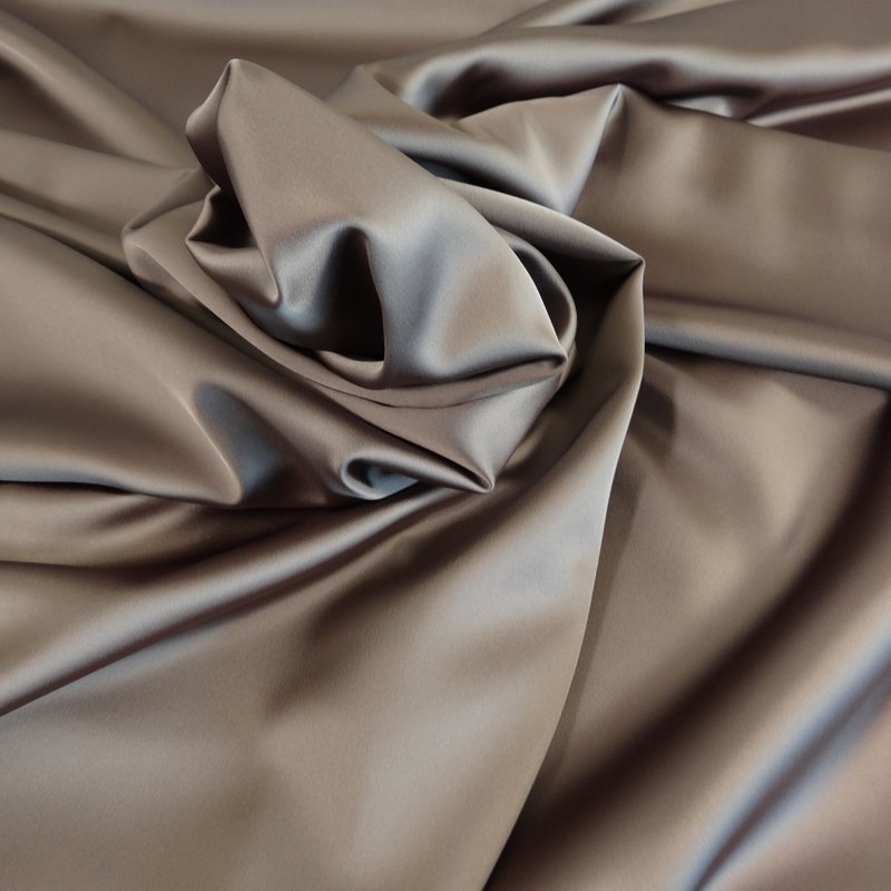 Tissu Satin Duchesse Taupe
