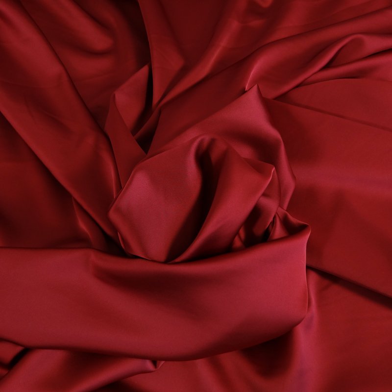Tissu Satin Duchesse Rouge