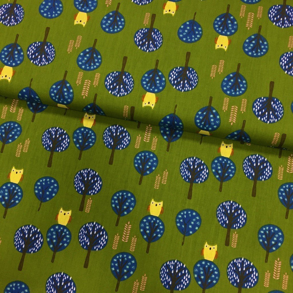 Tissu Popeline imprimée Vert Forêt enchantée Bleue et jaune