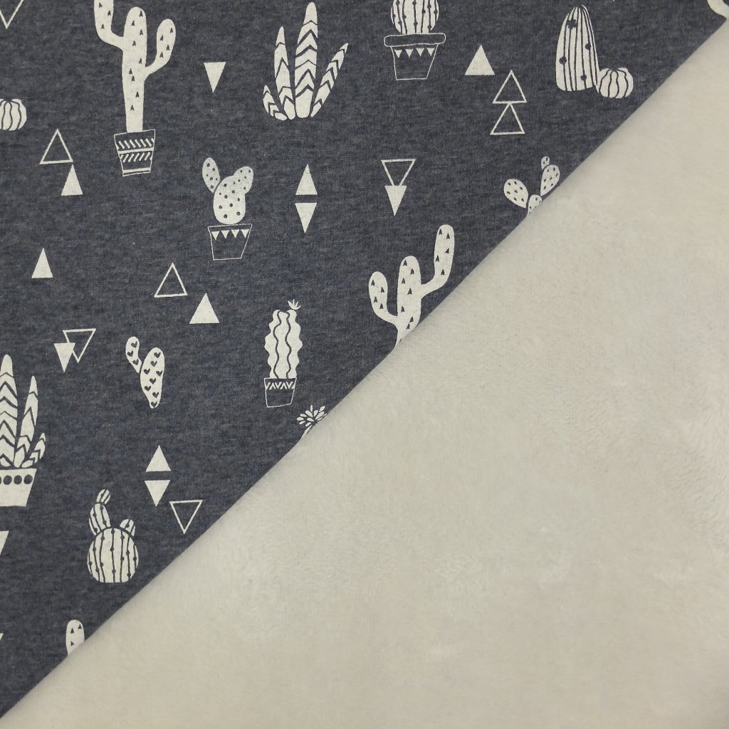 Tissu Sweat envers minky Bleu jean chiné Cactus blancs