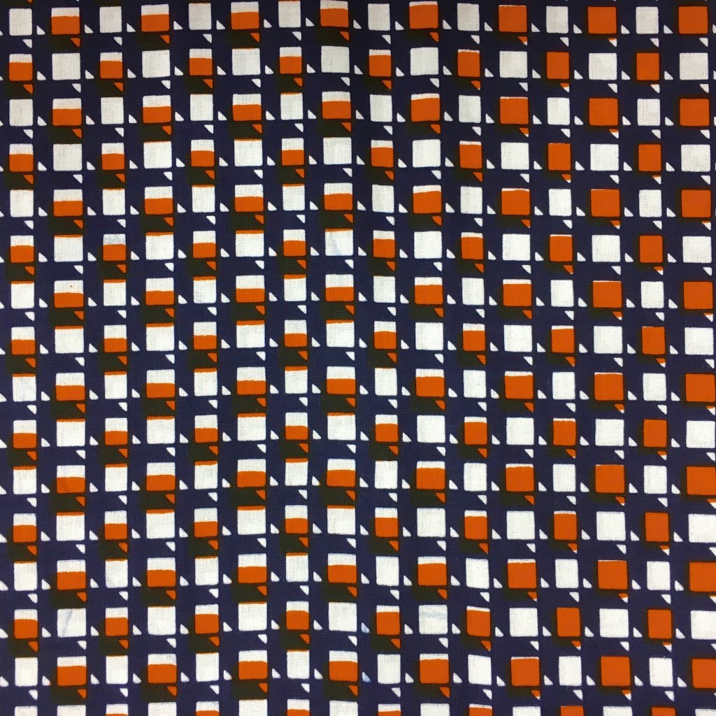 Tissu Wax africain N° 164 Blanc Motifs africain Oranges et bleu marine
