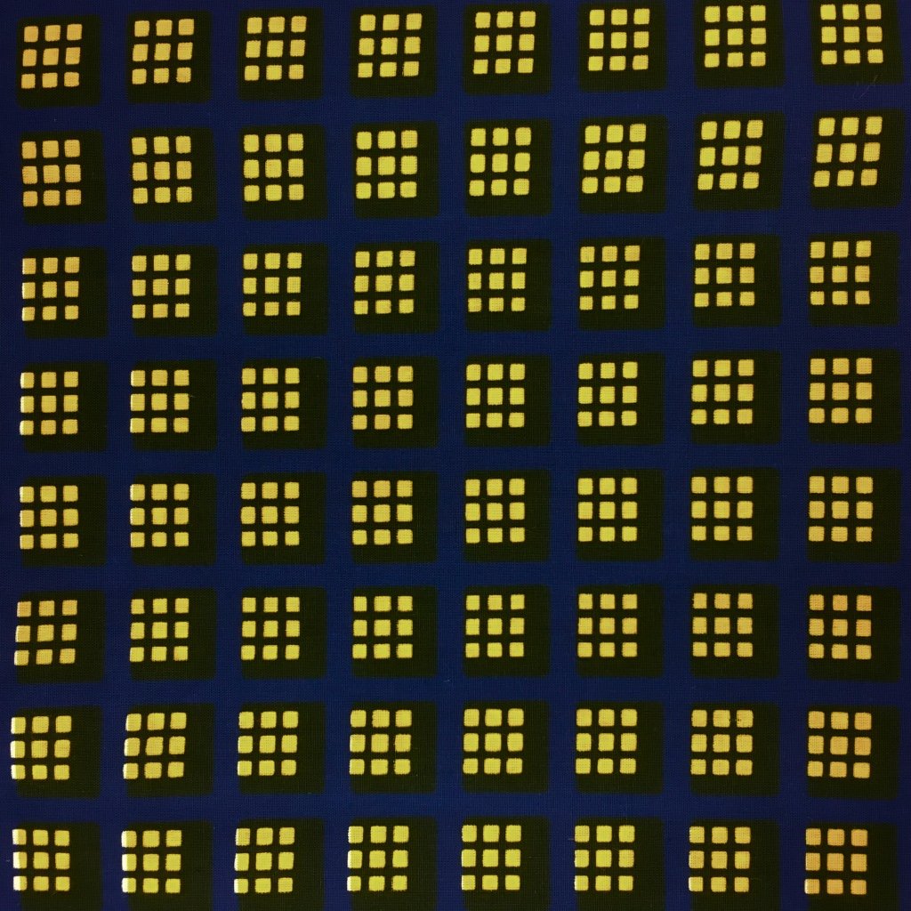 Tissu Wax africain N° 165 Bleu marine Motifs africain Jaunes