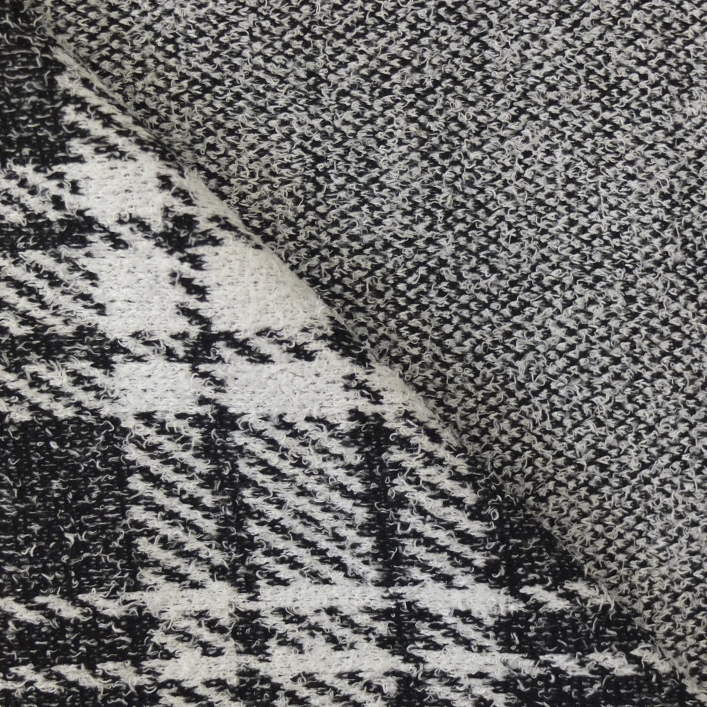 Tissu Maille pull Blanc et noir Carreaux