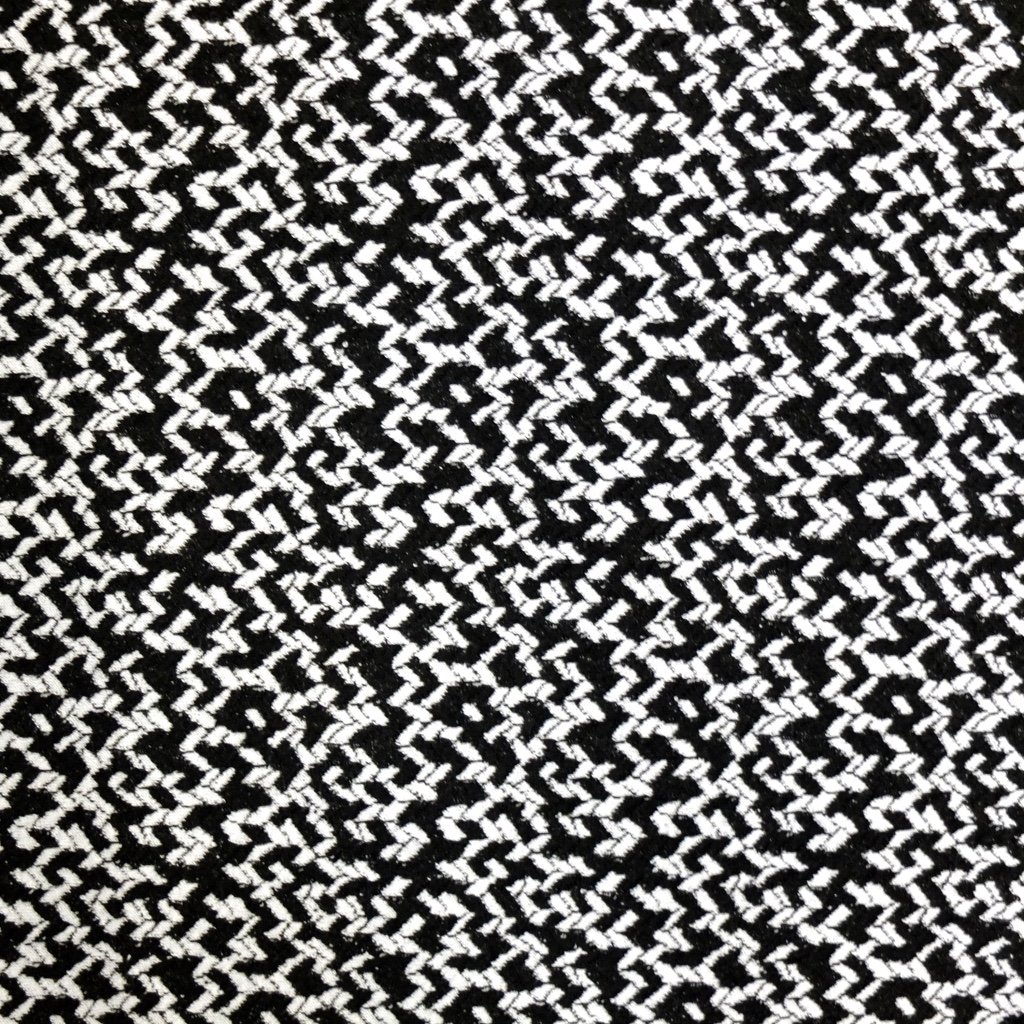 Tissu Maille pull Noir Motifs géométriques gris