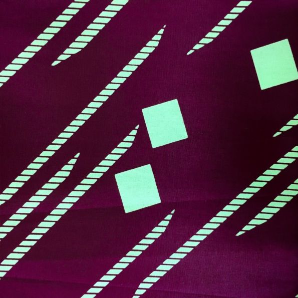 Tissu Wax africain Enduit n°210 Rouge bordeaux Motifs africain Verts - Par 50 cm