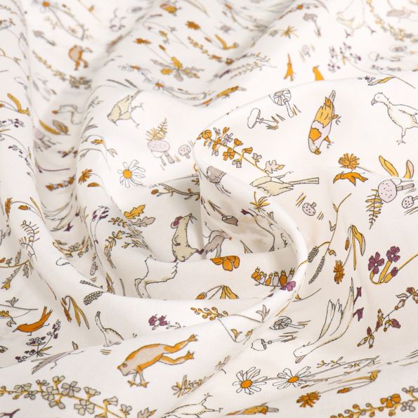 Tissu Liberty of London Théo forest sur fond Blanc cassé - Par 10 cm