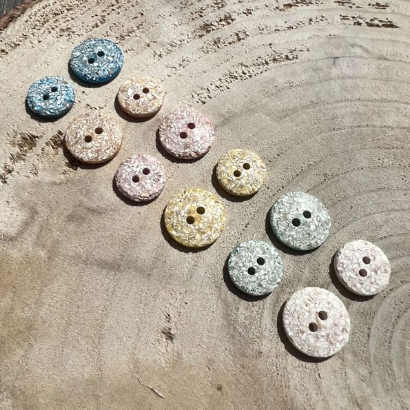 Bouton Coquille d'œuf - 2 Tailles