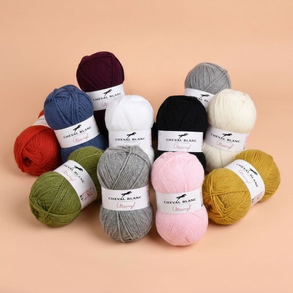 Fil à Tricoter Cheval Blanc Uttacryl - 10 Couleurs