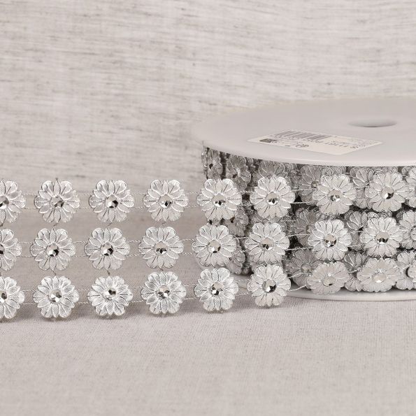 Galon Fleurs paillettes 55 mm 3 rangs Argent x1m