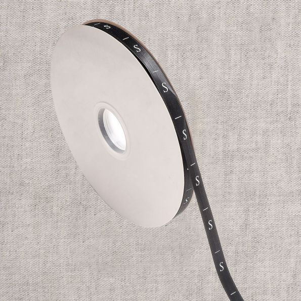 Ruban étiquettes 10 mm Taille S sur fond Noir