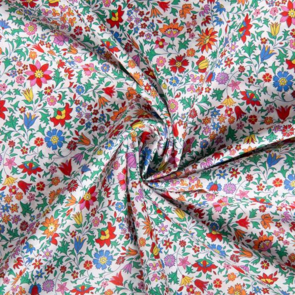 Tissu Liberty of London Library Edit II Vert et rouge sur fond Blanc - Par 10 cm