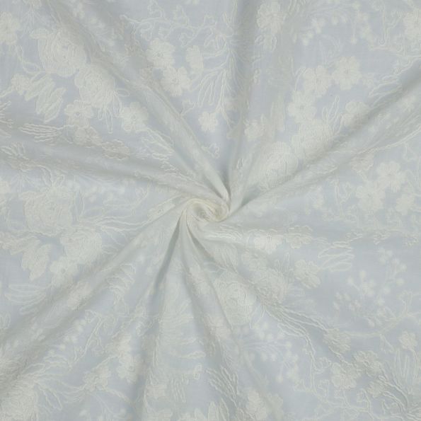 Tissu Voile de Coton Bianca broderie jardin fleuri sur fond Blanc cassé - Par 10 cm