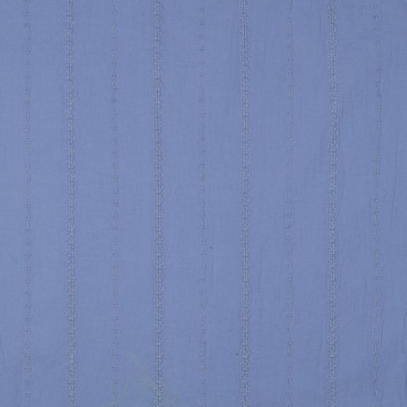 Tissus Coton broderie Linéa bleu sur fond Bleu lavande - Par 10 cm