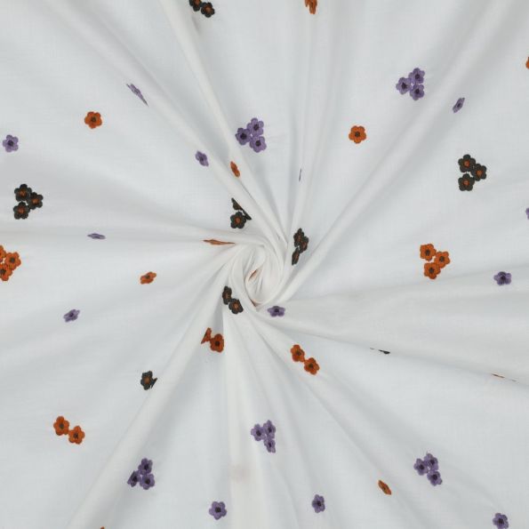 Tissu Voile de Coton brodé Petites fleurs Rouille, Noir et Lilas sur fond Blanc - Par 10 cm