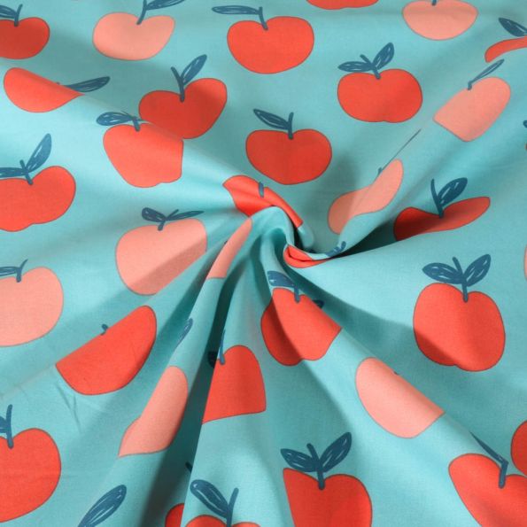 Tissu Popeline de Coton Poppy Pommes sur fond Bleu - Par 10 cm