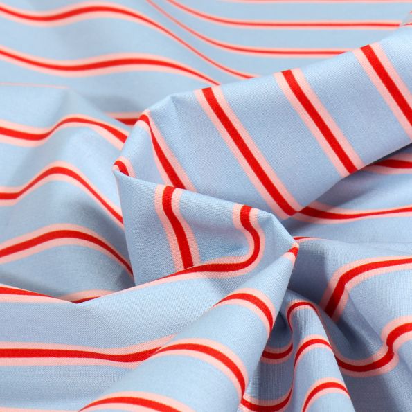 Tissu Coton imprimé rayures Rouge et rose pâle sur fond Bleu ciel - Par 10 cm