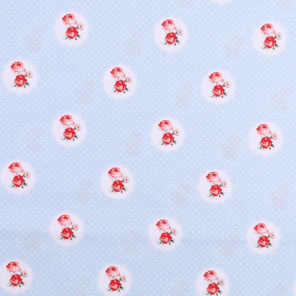 Tissu coton imprimé Petits pois blancs et roses rouges sur fond Bleu ciel - Par 10 cm