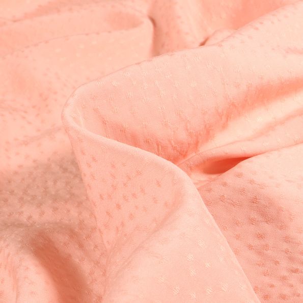 Tissu Viscose Rajah sur fond Rose nude - Par 10 cm
