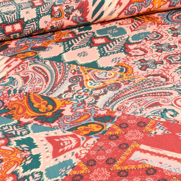 Tissu Viscose Effet patchwork sur fond Corail - Par 10 cm