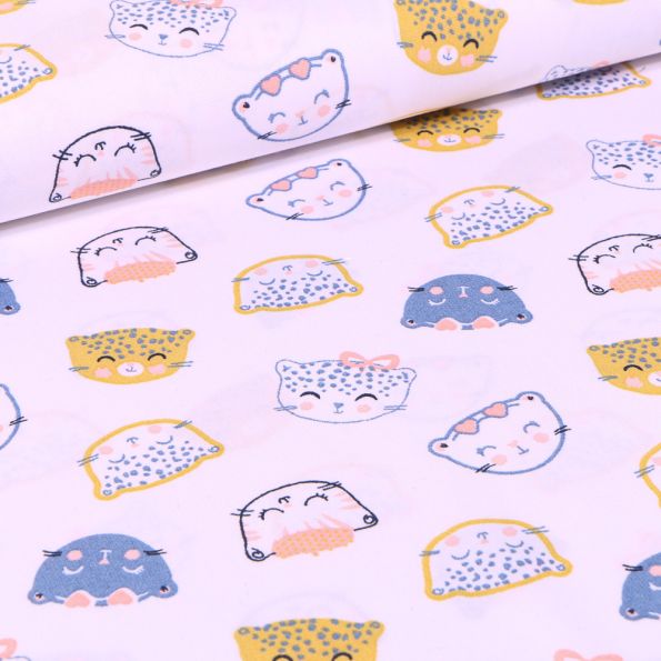 Tissu Coton imprimé Têtes de chats sur fond Blanc - Par 10 cm