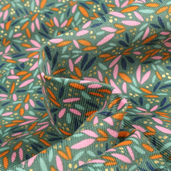 Tissu Velours milleraies Pétales Colorées sur fond Vert amande - Par 10 cm