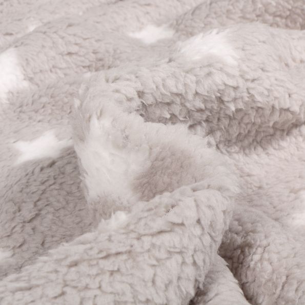 Tissu Fausse fourrure Doudou réversible Etoiles sur fond Gris clair - Par 10 cm