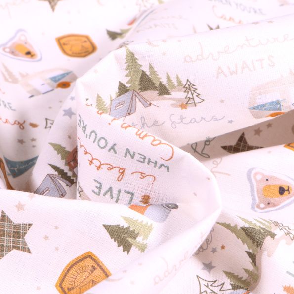 Tissu Coton imprimé Take me to the Forest sur fond Blanc - Par 10 cm