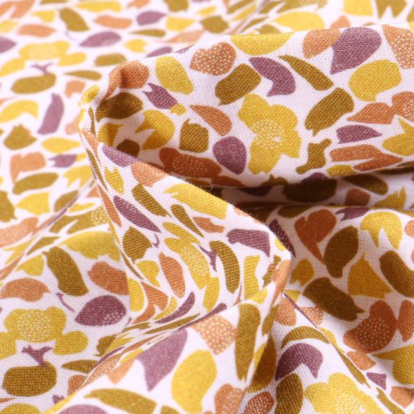 Tissu Coton imprimé Bio Pétales de fleurs sur fond Blanc - Par 10 cm