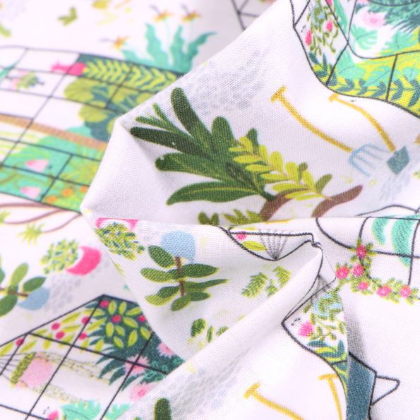 Tissu Coton MC Fabrics Jardinage sur fond Blanc - Par 10 cm