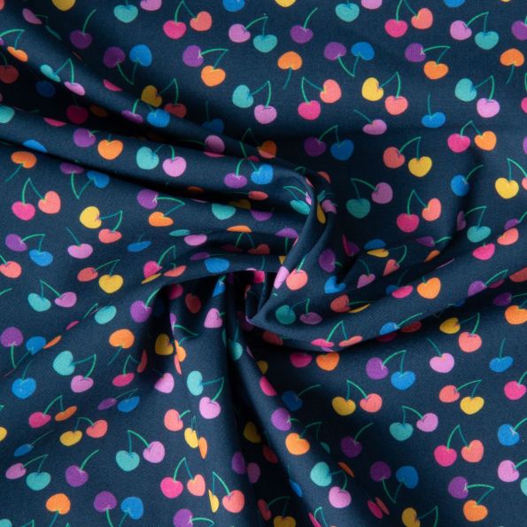 Tissu Coton imprimé Nina cherry sur fond Bleu marine - Par 10 cm
