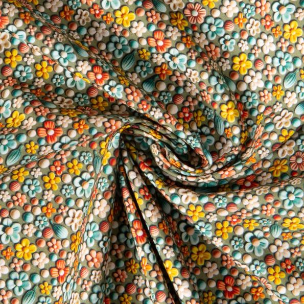 Tissu Popeline de Coton digital Maria tapis fleuri sur fond Vert kaki clair - Par 10 cm