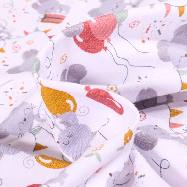 Tissus Jersey Coton Birthday sur fond Blanc - Par 10 cm
