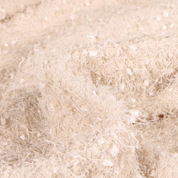 Tissu Fausse fourrure Fantaisie sur fond Ecru - Par 10 cm