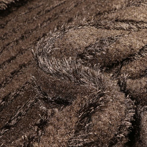 Tissu  Fausse fourrure Polina sur fond Marron foncé - Par 10 cm