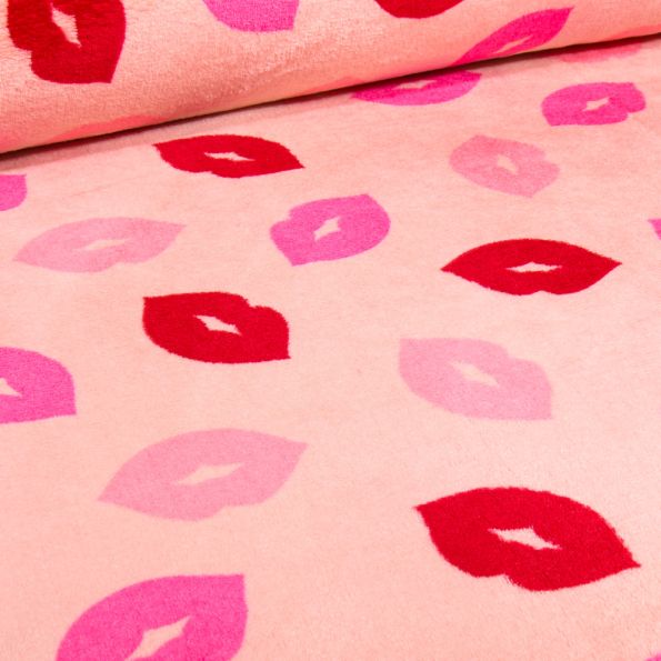 Tissu Doudou Bisous Bisous sur fond Rose nude - Par 10 cm