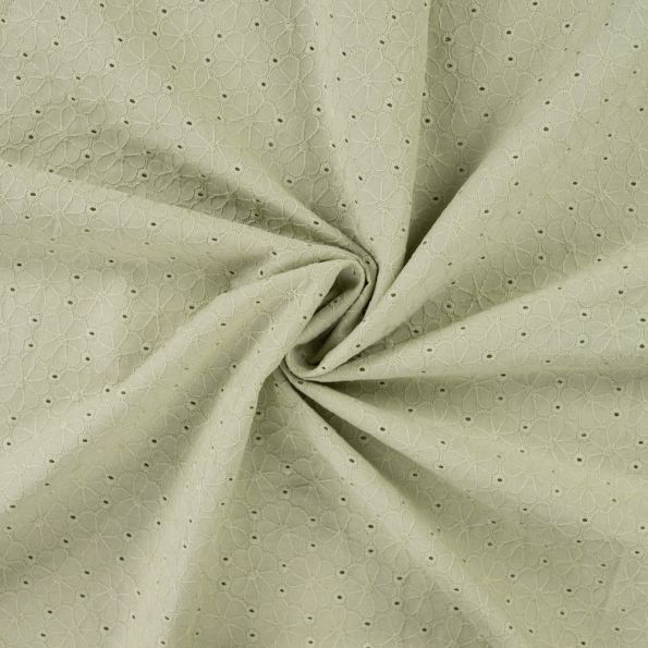 Tissu Coton brodé ajouré Fleuris sur fond Vert amande - Par 10 cm