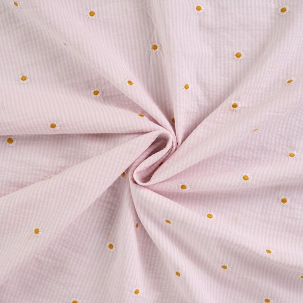 Tissu Seersucker brodé Rayures et Paquerettes sur fond Rose pâle - Par 10 cm