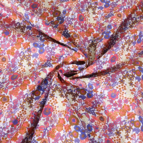 Tissu Voile de Coton digital Petites fleurs Pêche, violet et ocre sur fond Blanc - Par 10 cm