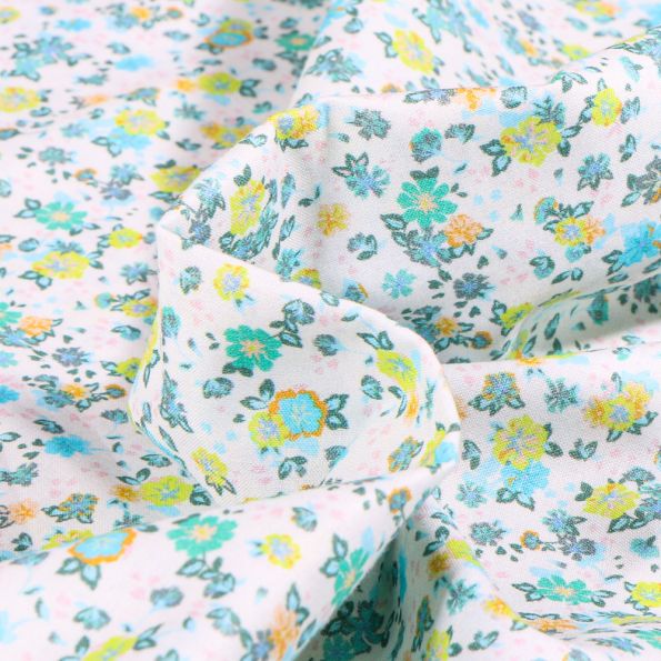 Tissu Popeline de coton Sweet Flower Louise vert sur fond Blanc - Par 10 cm