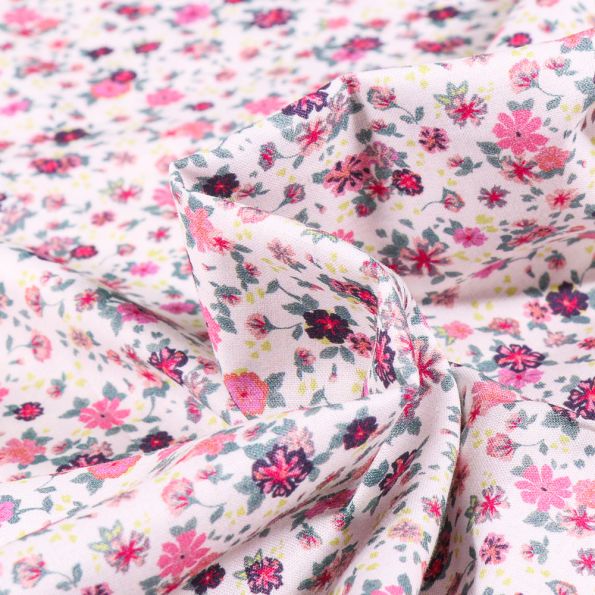 Tissu Popeline de coton Sweet Flower Louise rose sur fond Blanc - Par 10 cm