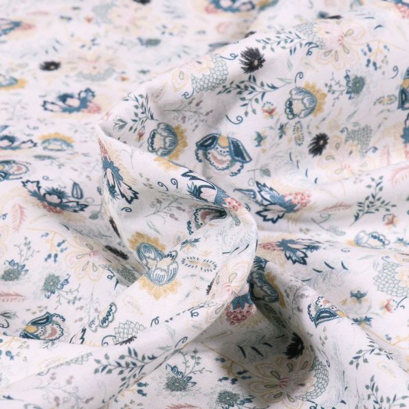 Tissu Popeline de coton Sweet Flower Camille vert d'eau sur fond Blanc - Par 10 cm