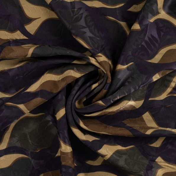 Tissu Viscose  Calypso vagues abstraites façon camouflage sur fond Brun - Par 10 cm