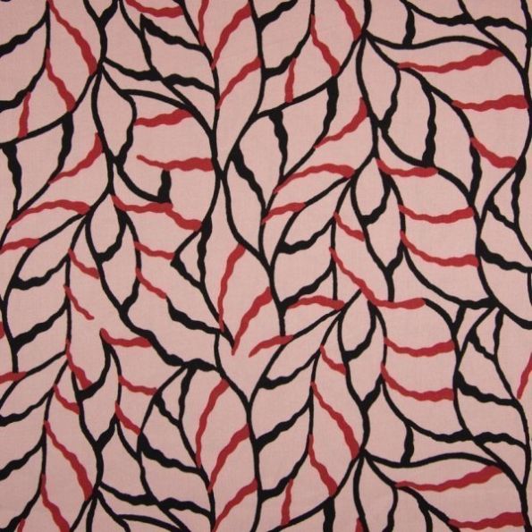 Tissu Viscose Twill Feuilles rouge et noir sur fond Rose nude - Par 10 cm