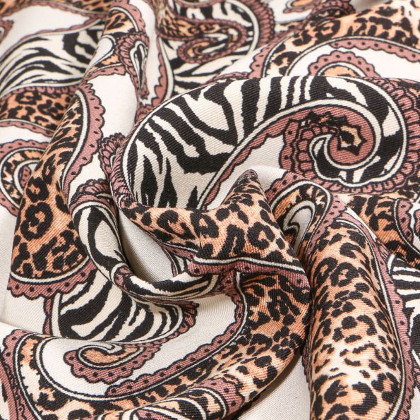 Tissu Viscose Twill Paisley animals sur fond Blanc cassé - Par 10 cm