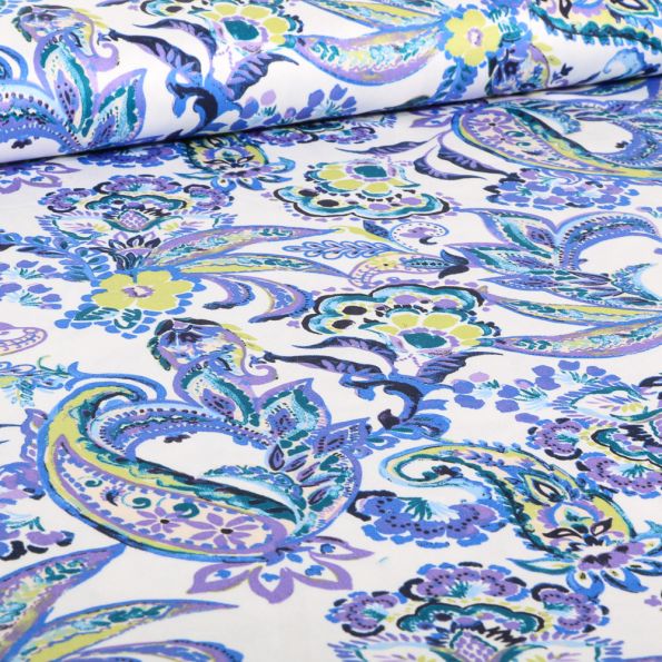 Tissu Coton Satiné extensible Paisley Flowers bleu sur fond Blanc - Par 10 cm