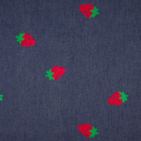 Tissu Denim Jean Fraises rouges et vertes sur fond Bleu foncé - Par 10 cm