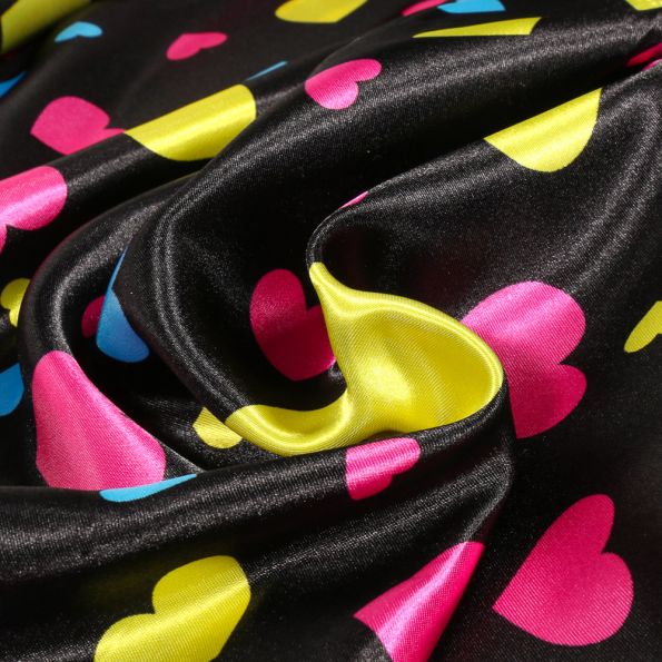 Tissu Satin Coeurs multicolores sur fond Noir - Par 10 cm