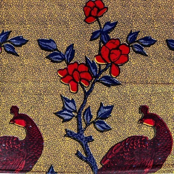Tissu Wax Africain N°266 Paons et fleurs Rouges et bleus sur fond Jaune - Par 10 cm